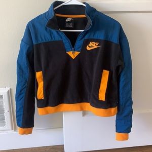 Nike Womens XS Cropped Pullover Fleece / Sweatshirt